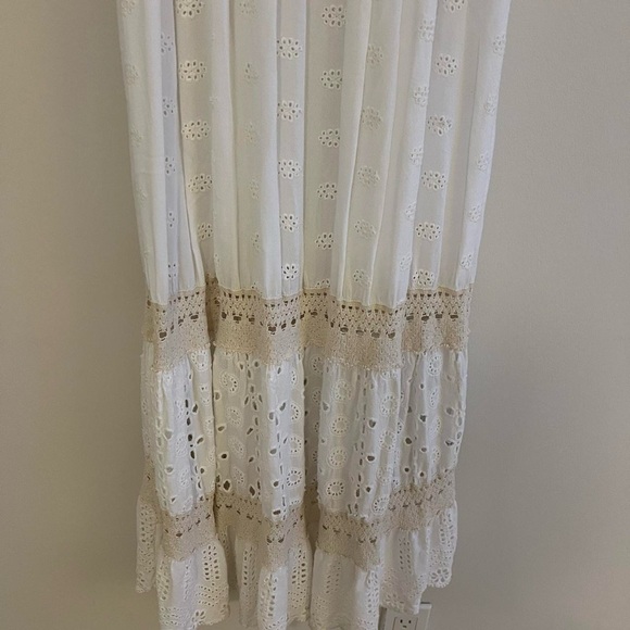 Crochette and Cotton Maxi 
Size S/M Needs a stitch on the back shown in photo - Picture 5 of 6